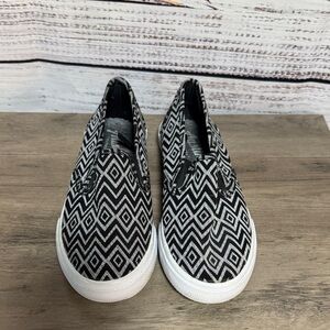 Kids Geometric Black and White Slip-On Sneakers
